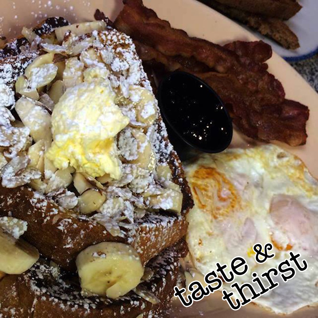 TasteandThirst's tweet photo. Bring a veteran to breakfast! $4 Mimosas / $5 Bloody Mary's / $7 Double Bloody Mary's / $15 Champagne Bottles
We open at 9am. Happy Veterans Day!
#tasteandthirst #upshow #gaslampquarter #downtown #sandiego #visitsandiego #kingofhappyhour #promocoderodney https://t.co/rXQmnGgQRY