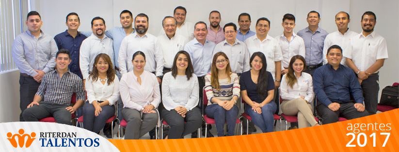 clickagentes's tweet photo. Gana bien haciendo el bien y trasciende impactando positivamente a tu comunidad; integrante a nuestro equipo de asesores en Finanzas y Seguros #QueMeRecuerdenPor #exito #FinanzasPersonales #riterdan #comunidad #servicio #sureste #tuxtla #prosperidad #seguros #gnp https://t.co/vBIOBc17LR