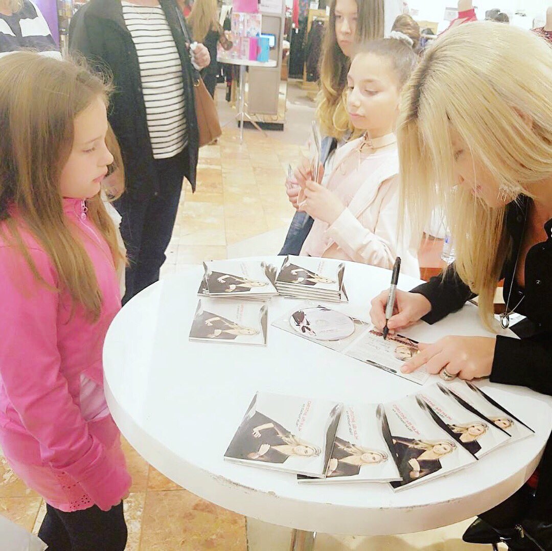 christinabinajm's tweet photo. “Parents are acting like recreation directors on a turbo-charged family cruise ship” #puttingfamilyfirst #book #cdsigning #myignorantheart https://t.co/U1bgEcffrr