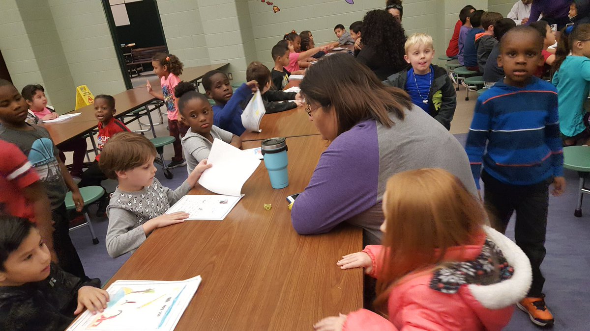 MrsG42010394's tweet photo. Our 1st graders sharing their writing with parents, staff  and Kinder @HumbleISD_HE https://t.co/7JXubopljX