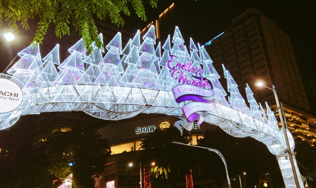 Orchard Road is all lit up now. 😜
#Christmas