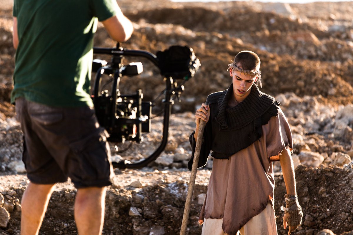 Check out the making of the All Falls Down music video: youtu.be/YlvCVbfS9M0 
Photo/video: <a href="/robinboee/">Robin Bøe</a> 🔥