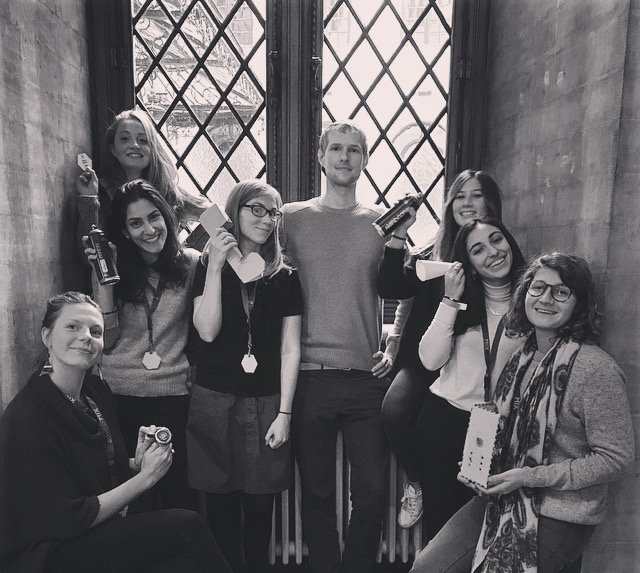 FREETHEMUSEUM's tweet photo. Meet our amazing museomix team : FREETHEMUSEUM ! #museomix #museomixbe #wearemuseomixers https://t.co/9qFEW7dtWx