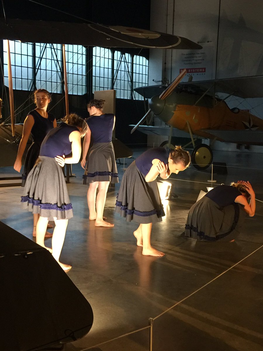 Enjoyed watching these beautiful performances again today at the <a href="/RAFMUSEUM/">RAF Museum</a> for #RemembranceDay2017. Well done again <a href="/MDXUniDance/">Dance at Middlesex University</a>.