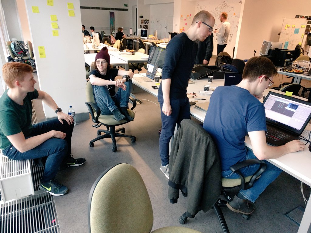 glenndavidson's tweet photo. Excellent people playing with ideas, and lovely food.
Also: some excellent people playing with lovely food.
#hackthescreen #digibelfast https://t.co/lBHbx1EGFa