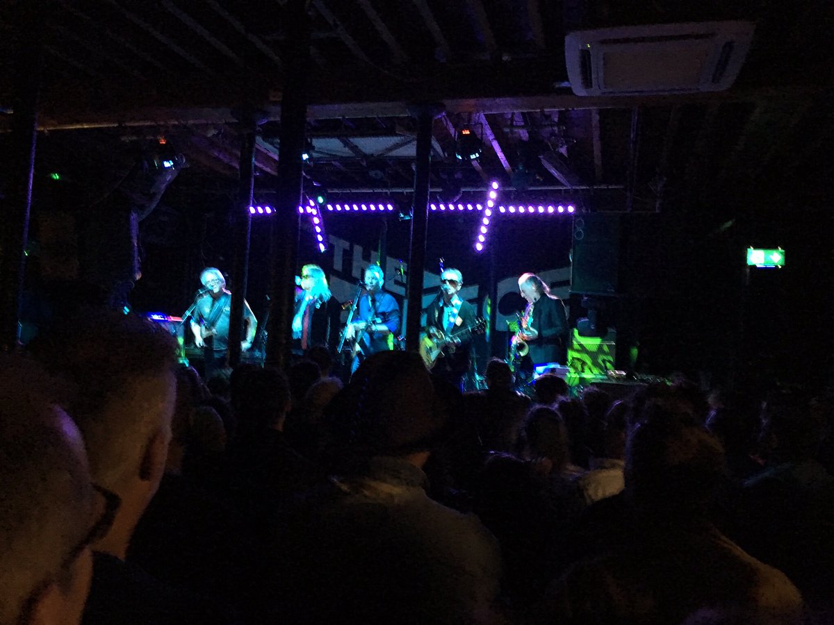 ConnieTact's tweet photo. @theradiomakers and @BlockheadsPage rocked @FleeceBristol last nite!
Just Brilliant! Reasons to be Cheerful 🎶
#Bristol #gigs #LetsPose https://t.co/6RGJoYIkY1