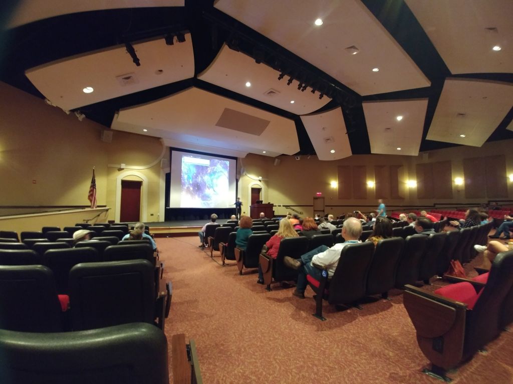 zgordon's tweet photo. Kicking off WordCamp Orlando listening 11yr old Miles Lifton @KidCoderDev talk about Tech and the Time Warp #WOW @WordCampOrlando #wcorl https://t.co/mZYcdHTiJd