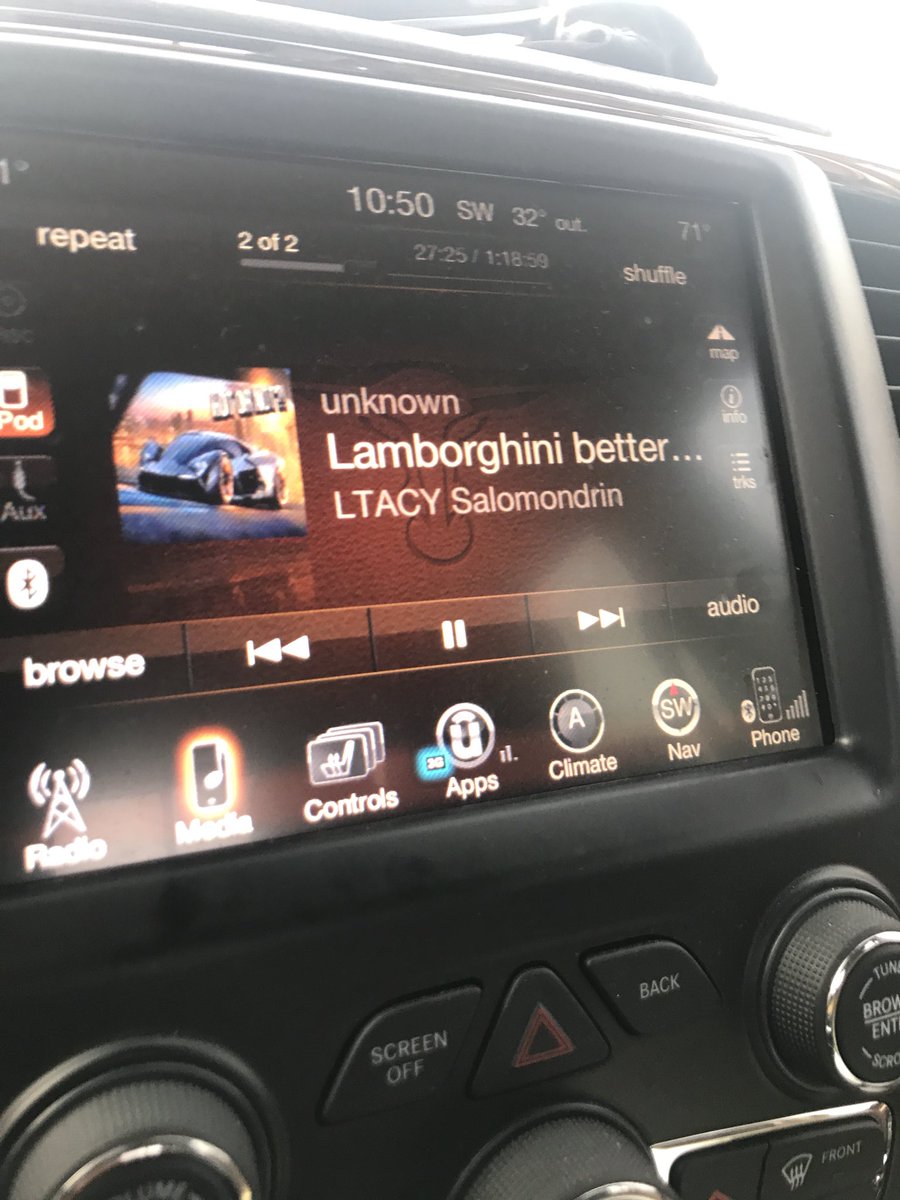 enriquemtzpromo's tweet photo. Driving Catching up on the Podcasts @salomondrin @hititpedro #Salomondrin #LTACY 🤘🏽✌🏽 https://t.co/8E4T8Pg2aF