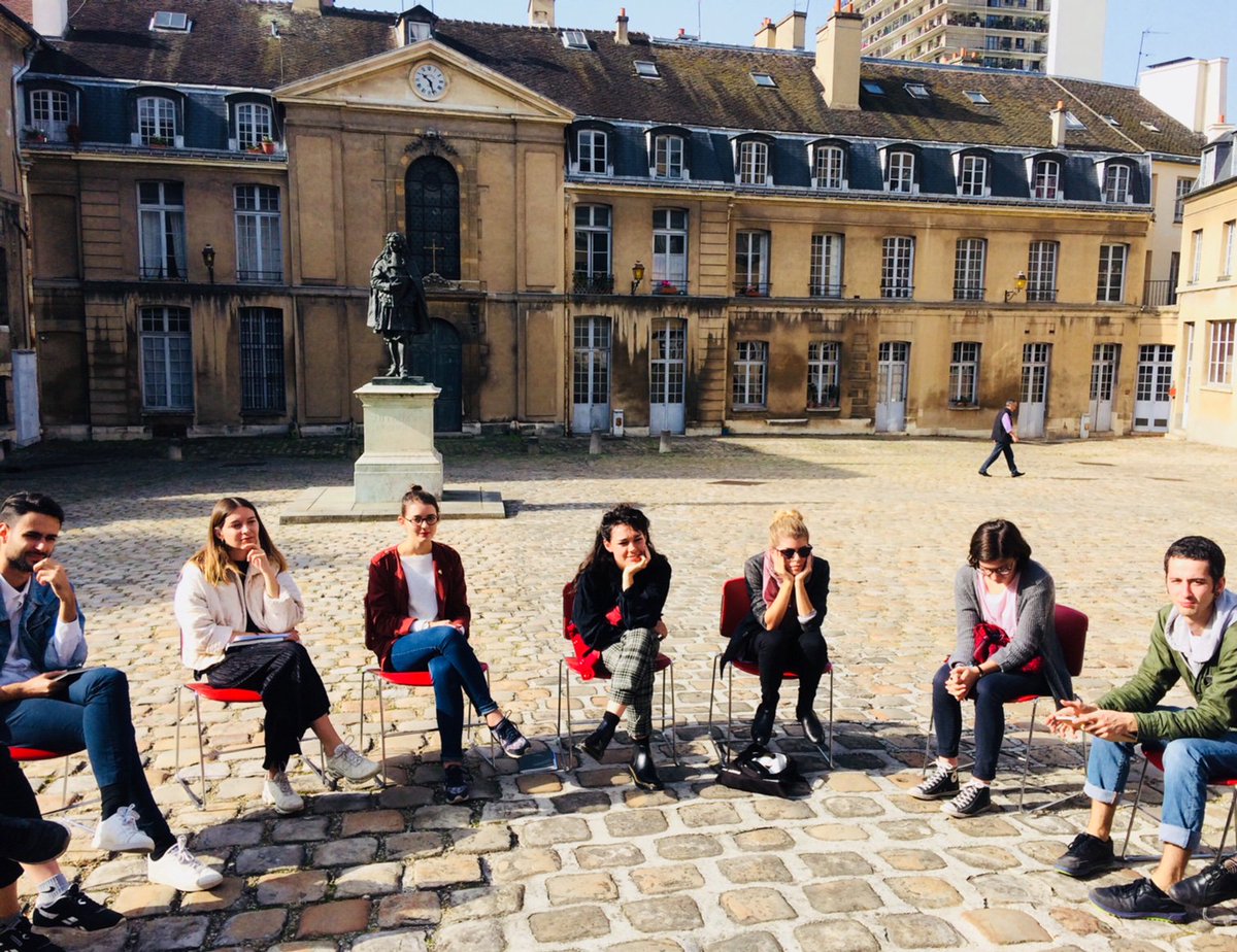 ensaama's tweet photo. #Master expérimental "Design, Création, Interdisciplinarité" de la #CESAAP en résidence au #MobilierNational @MNGBS https://t.co/jvz5ZA0mVN