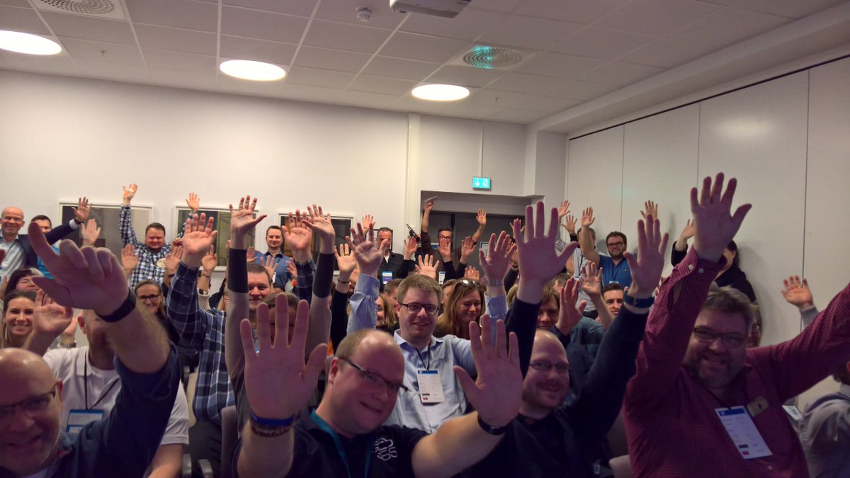 vaerpn's tweet photo. What a nice crowd of #SPSOslo community friends attending our session on #MicrosoftTeams   @FredrikAndresen @danholme @point_taken_  +++ https://t.co/0rtM2BQ97t