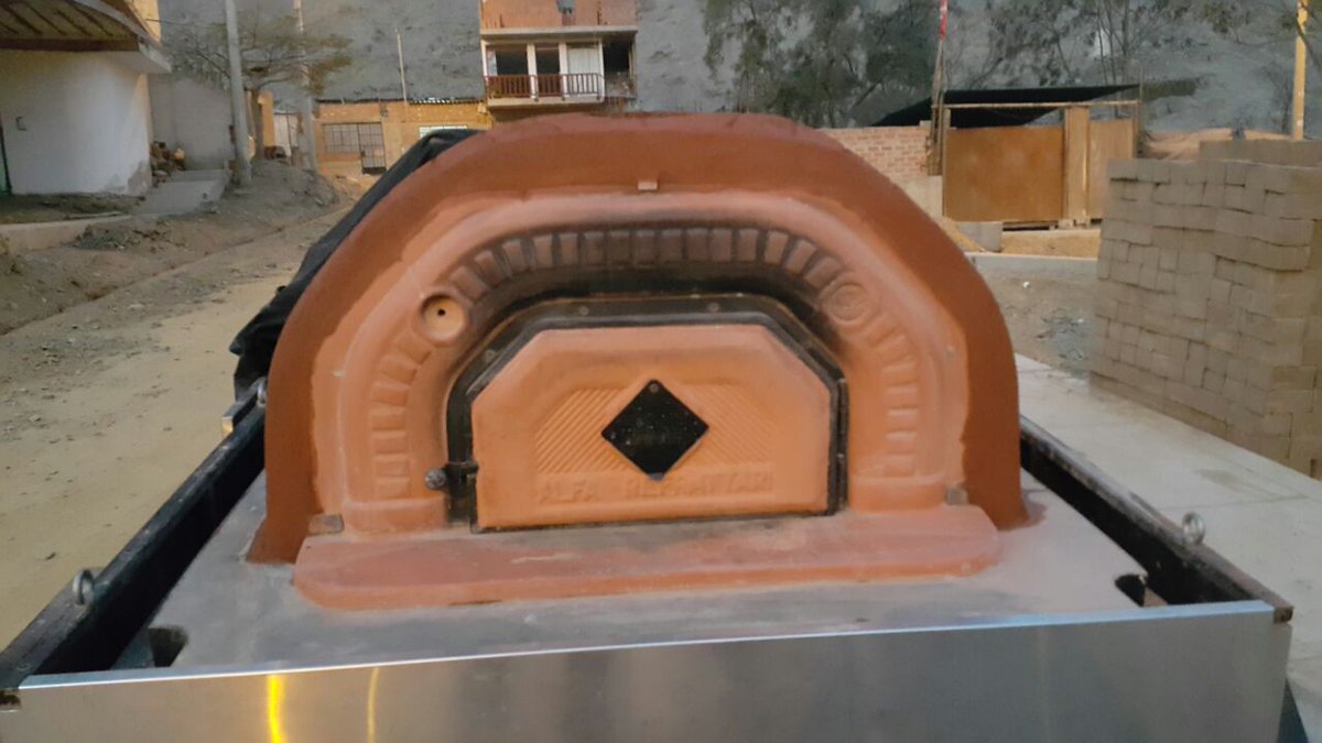 Hornitoperu's tweet photo. EMPRESA HORINITO PERU INFORMACION: telf. 7252090 cel. 986793136
Hechos 100% a barro natural, acabados en arcilla fina variedades de diseños y tamaños HORNO PORTÁTIL, HORNO MÓVIL Y HORNO BASE FIJA 

CONSTRUCCIÓN Y ENVÍOS A NIVEL NACIONAL

 Correo: hornitoperu@gmail.com https://t.co/EWK9cEmSGg