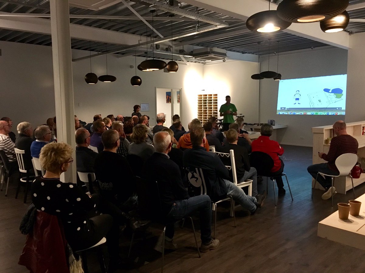 PrimaLifeSport's tweet photo. Gisteravond een prachtige avond georganiseerd samen met @WTCNijeRieders @gradabikes & sport diëtiste Petra Altenburg #SpectrumMeppel #spartanova #primalife https://t.co/yvy6Wrj06h