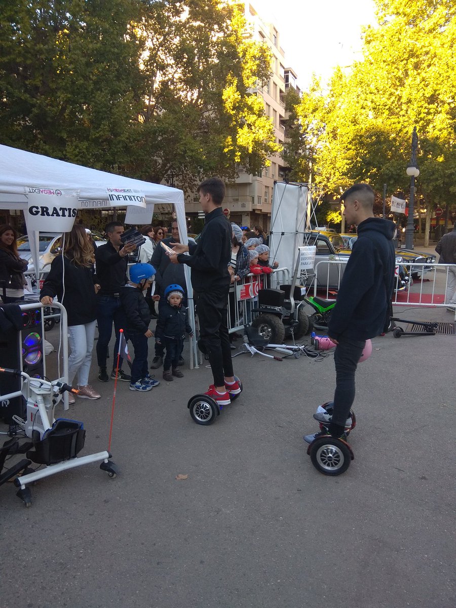 infinitonmega's tweet photo. Continua la fiesta!! #Granada #Infiniton #Crazykart #crazybike https://t.co/fKbSMHmUzB