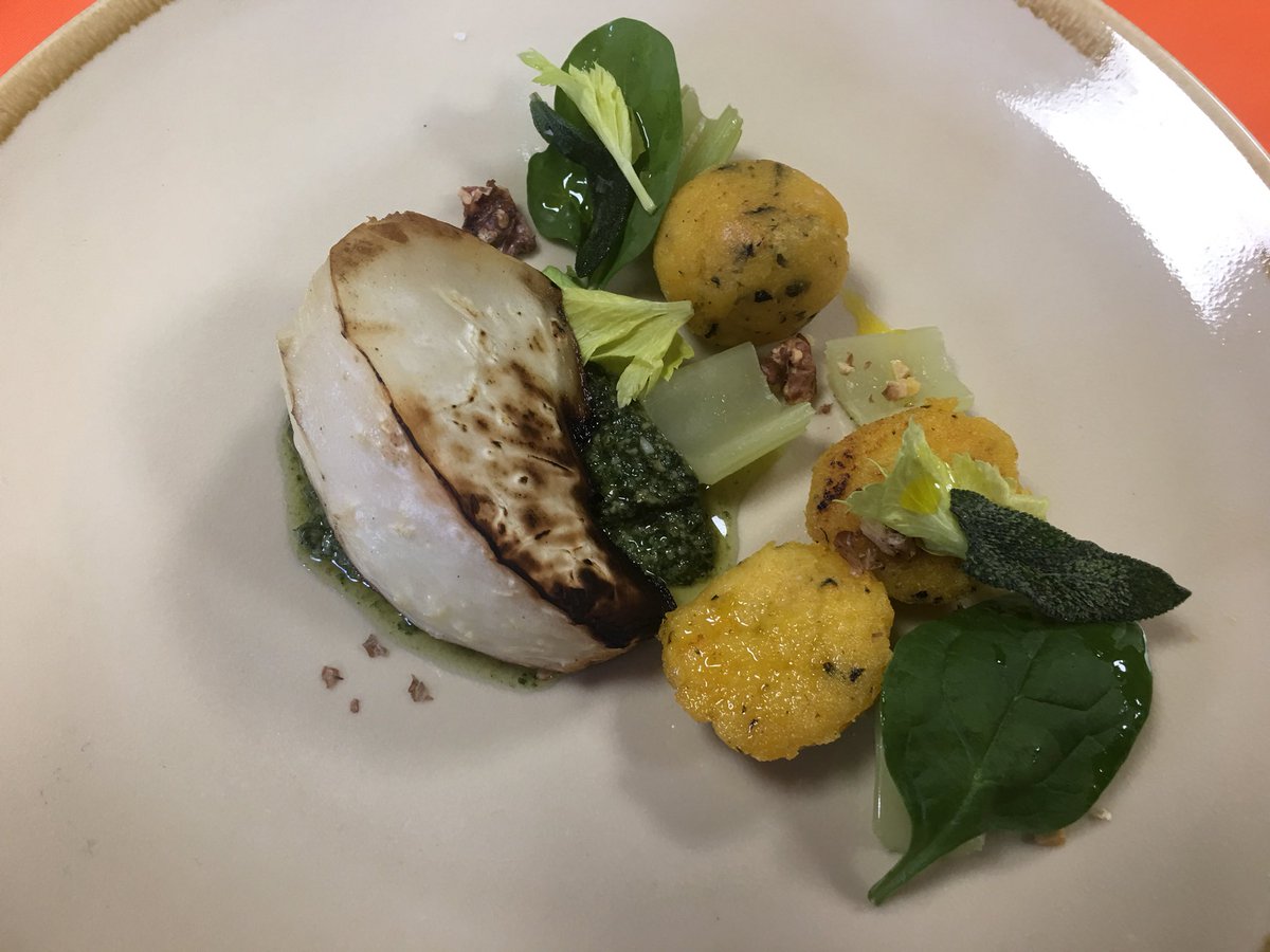 superchef1512's tweet photo. @chefdave_82 @vegetarianexpre @HarbourandJones @HamishBurn @MckechnieGary @robertmilligan9 Great day out yesterday https://t.co/vC6GgGLFh6