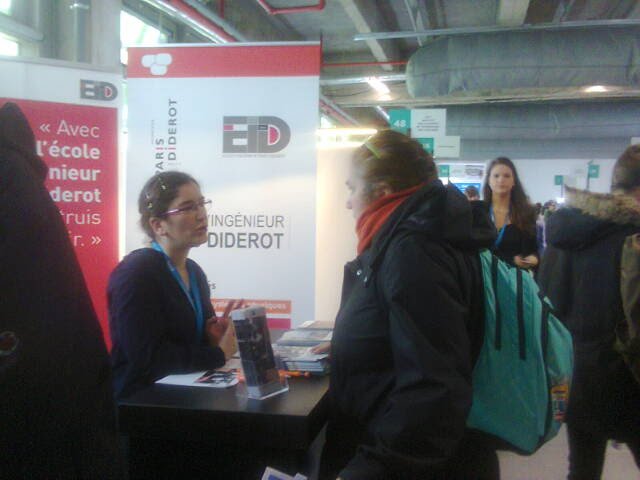 EIDDParis's tweet photo. L'EIDD est au salon des grandes écoles @Salon_SAGE https://t.co/0hkFG29fWo