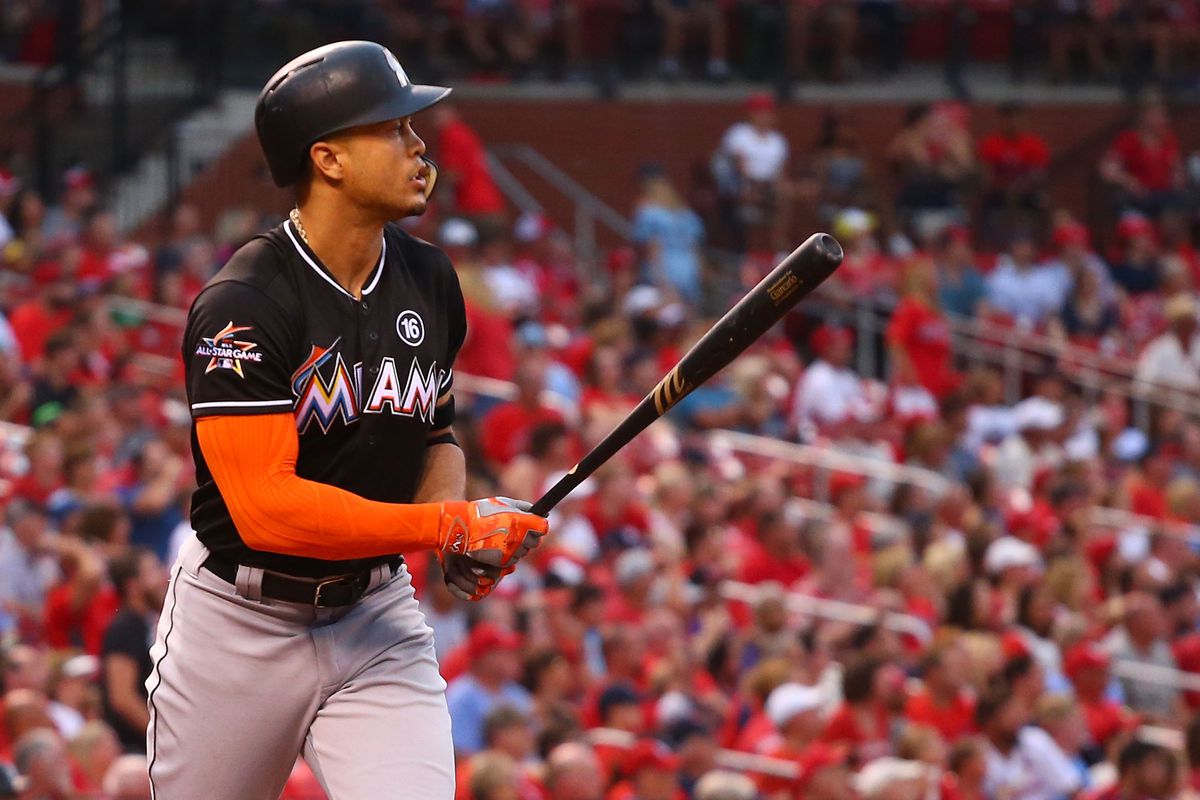 MLB_AS's tweet image. Los Marlins ‘calientan’ el traspaso de Giancarlo Stanton
as.com/masdeporte/201…