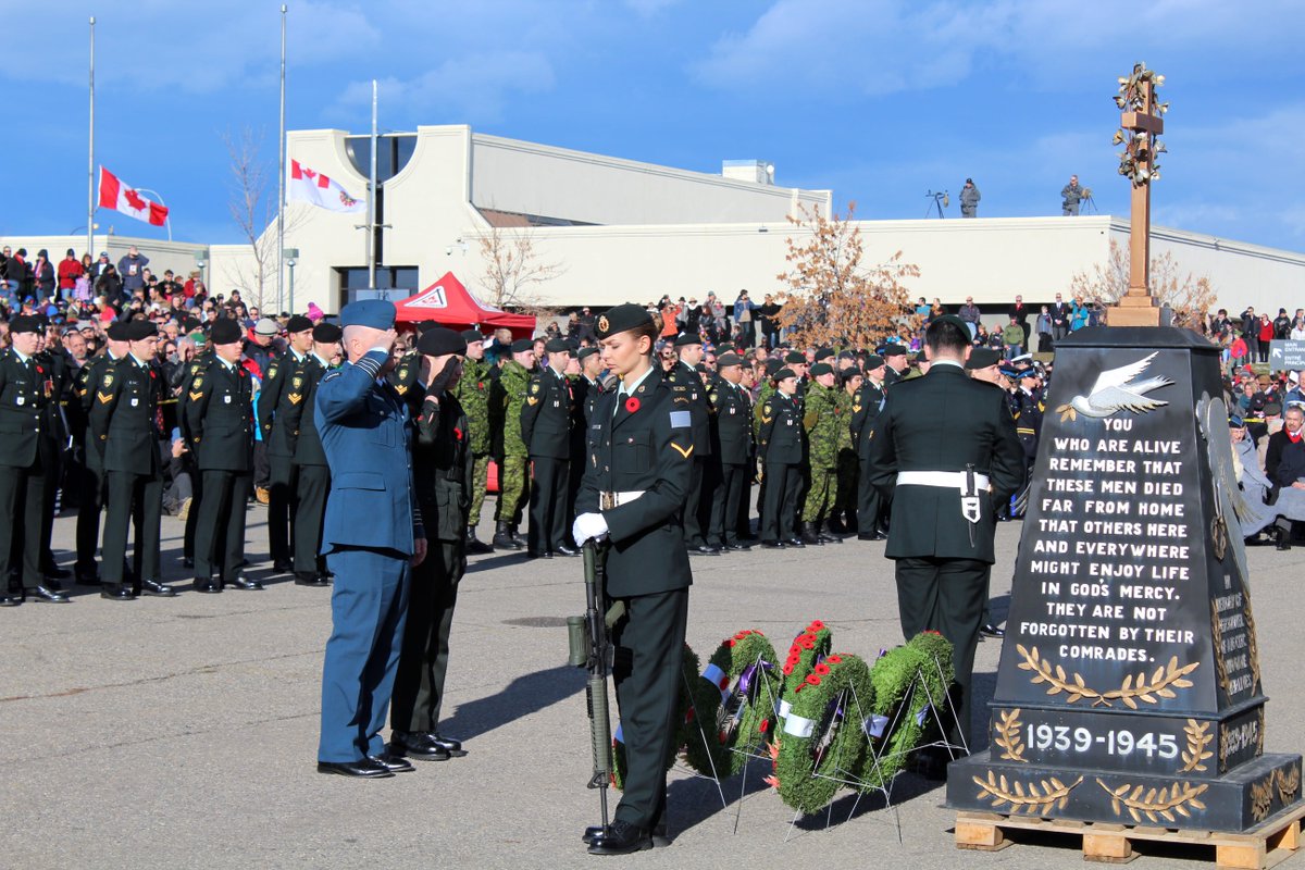 TourismCalgary's tweet photo. There plenty of ways to pay your respects today in and around Calgary: https://t.co/kMnYnqVx0r #RemembranceDay #JourDuSouvenir https://t.co/RCfkbJuyqQ