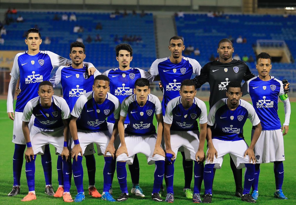 Alhilal_FC's tweet photo. شباب #الزعيم يحققون بطولة كأس الاتحاد
دامت أمجادك يا هلال💙💙..
#الهلال https://t.co/HIMB9b4dai