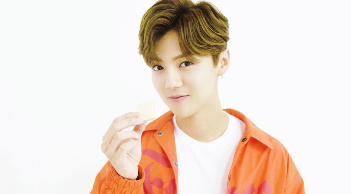 LUHAN_SPAIN's tweet photo. [17.11.11] Actualización - Weibo de N.E.W.S (1/4) #LuHan
LuHan para Cal Cheese #LuHanCalCheese
https://t.co/ZFqjOLZNMK
cr.少年企画NEWS https://t.co/LYfSkK0eU7