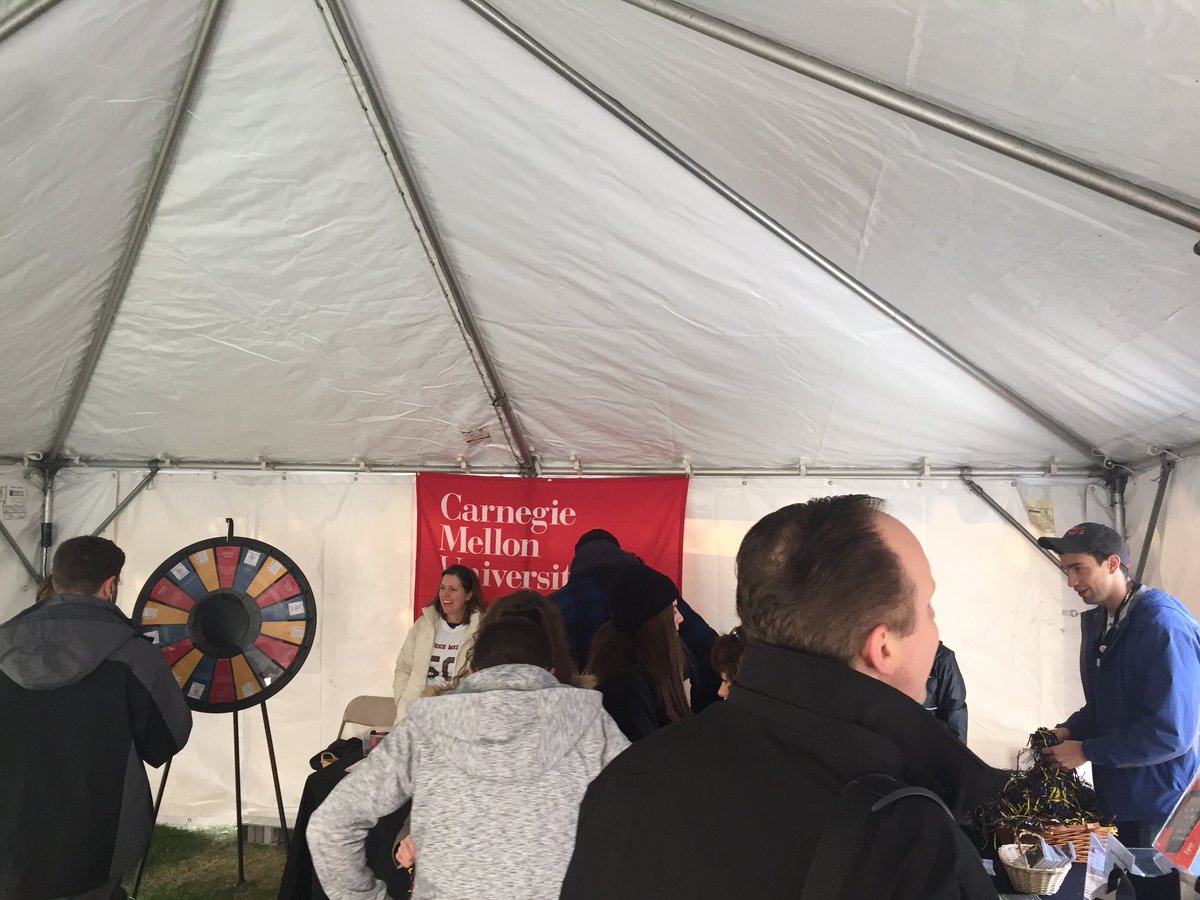 rishavkhemka's tweet photo. #50CMU stop by the welcome tent and win prizes @CarnegieMellon https://t.co/5NTj1LuhnB