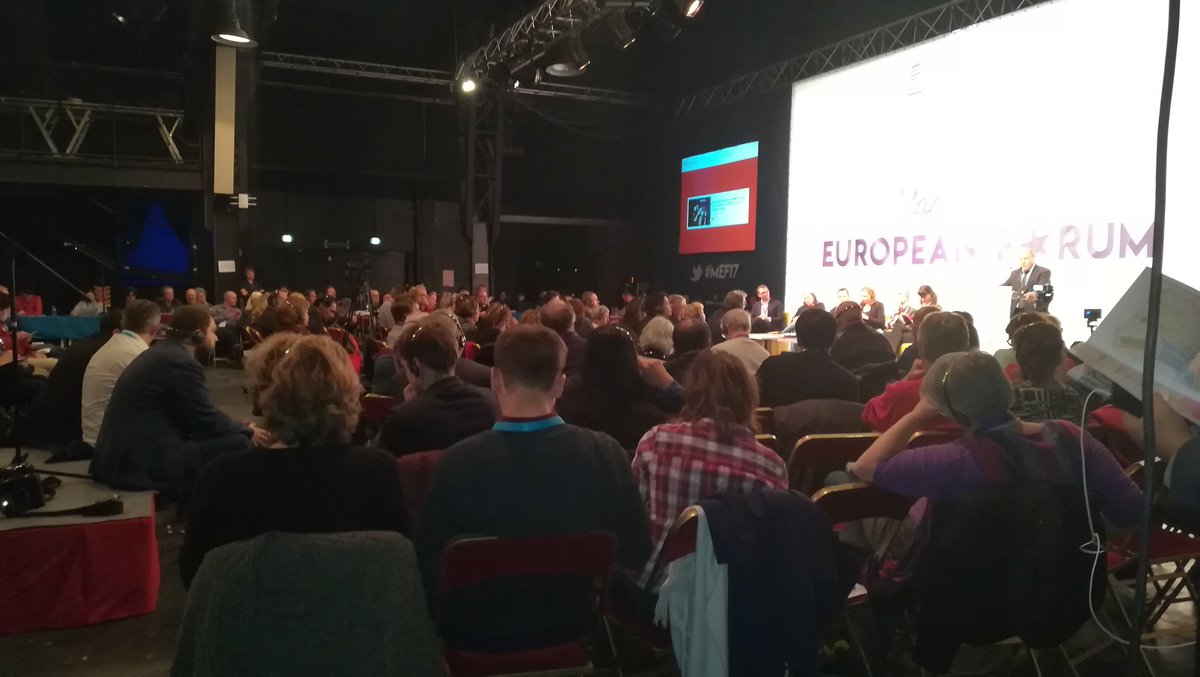 mundoobrero's tweet photo. Estos días 10 y 11 de noviembre se han reunido en #Marsella fuerzas políticas, sociales y sindicales de toda #Europa en el #MSF17 #ForodeMarsella con una amplia representación  española del @elpce @iunida @EUiA_cat https://t.co/CzPm2Gc8Yd