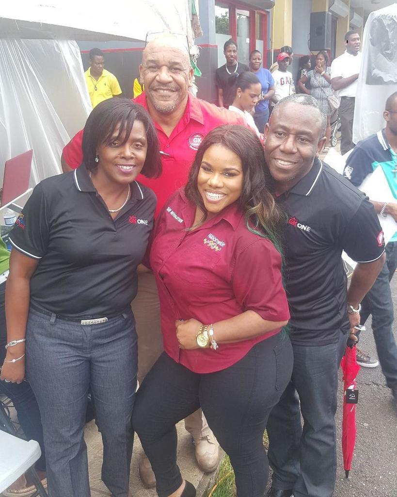 fluffymisskitty's tweet image. Much love to the #GKOne family for leaving their desk and offices to get in the streets with your diva to talk how… ift.tt/2i56Tjl