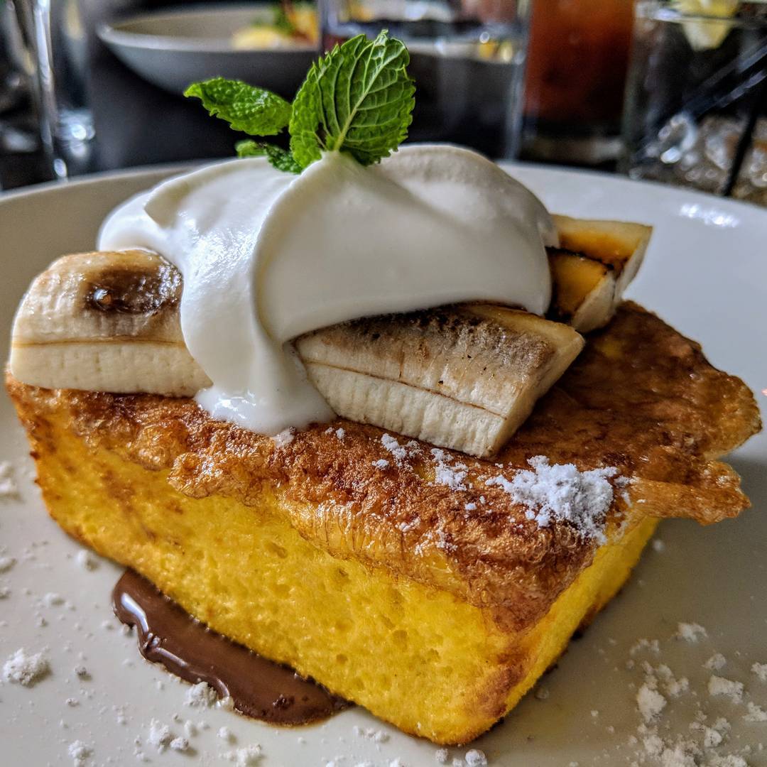 OolaSF's tweet photo. Add some sweetness to brunchtime. Hazelnut french toast with caramelized bananas and crème fraîche #OolaSF #SFeats #SFfoodie https://t.co/zQPRghnNtP