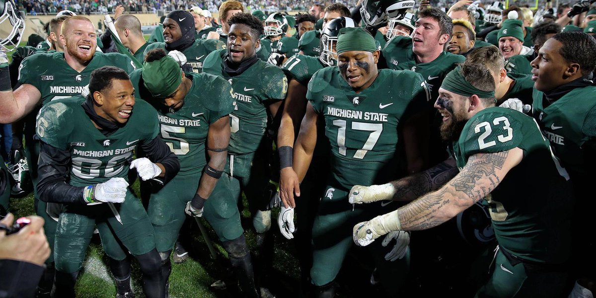 georgewrighster's tweet photo. Michigan State +18 @ Ohio State

This line is an absolute joke. If you believe Michigan State is going to get beat by more than 18 I have ocean front property in Nebraska to sell you. MSU more likely to win than lose by 18+ https://t.co/WgG3d6M4kY