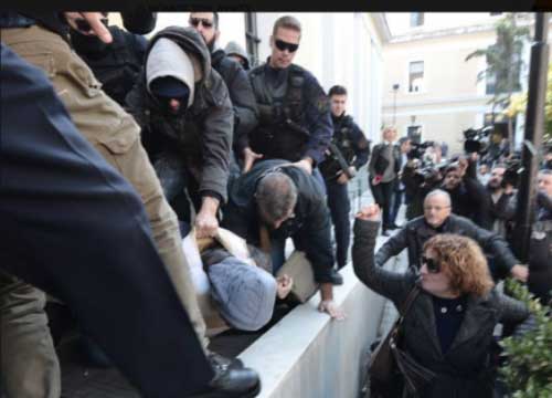 H ανάρτηση του Νίκου Μαστοράκη για τη μητέρα της Δώρας - localnetnews.com/?p=122585