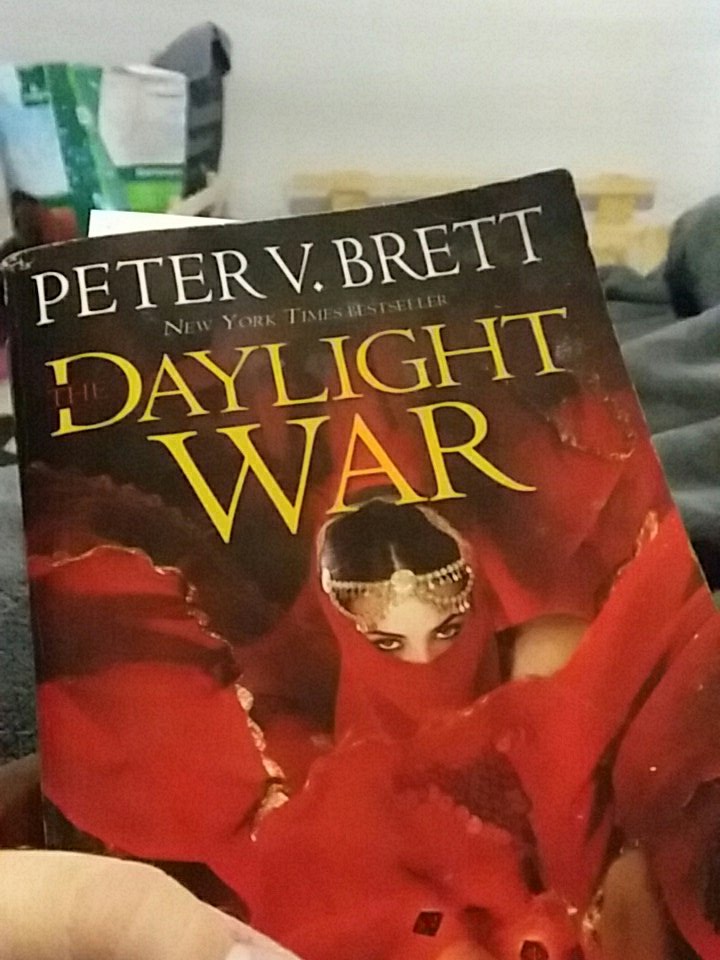 mommyyyoftwoo's tweet photo. How I'm spending my day. #DaylightWar @PVBrett πβ https://t.co/plpmrBkbtI