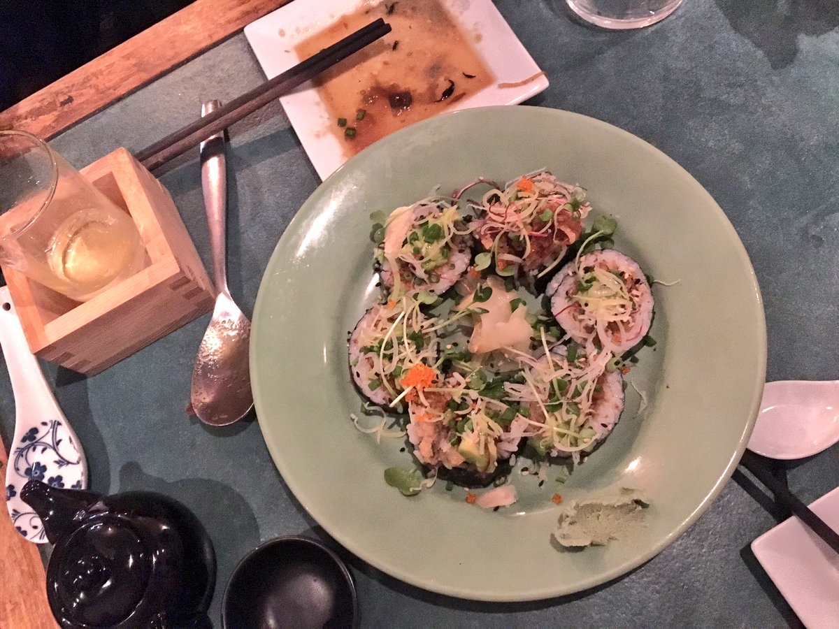 KathrynAndersen's tweet photo. Japanese tapas at Soma in the Marais = heaven #paris https://t.co/iyszyPd8Zh