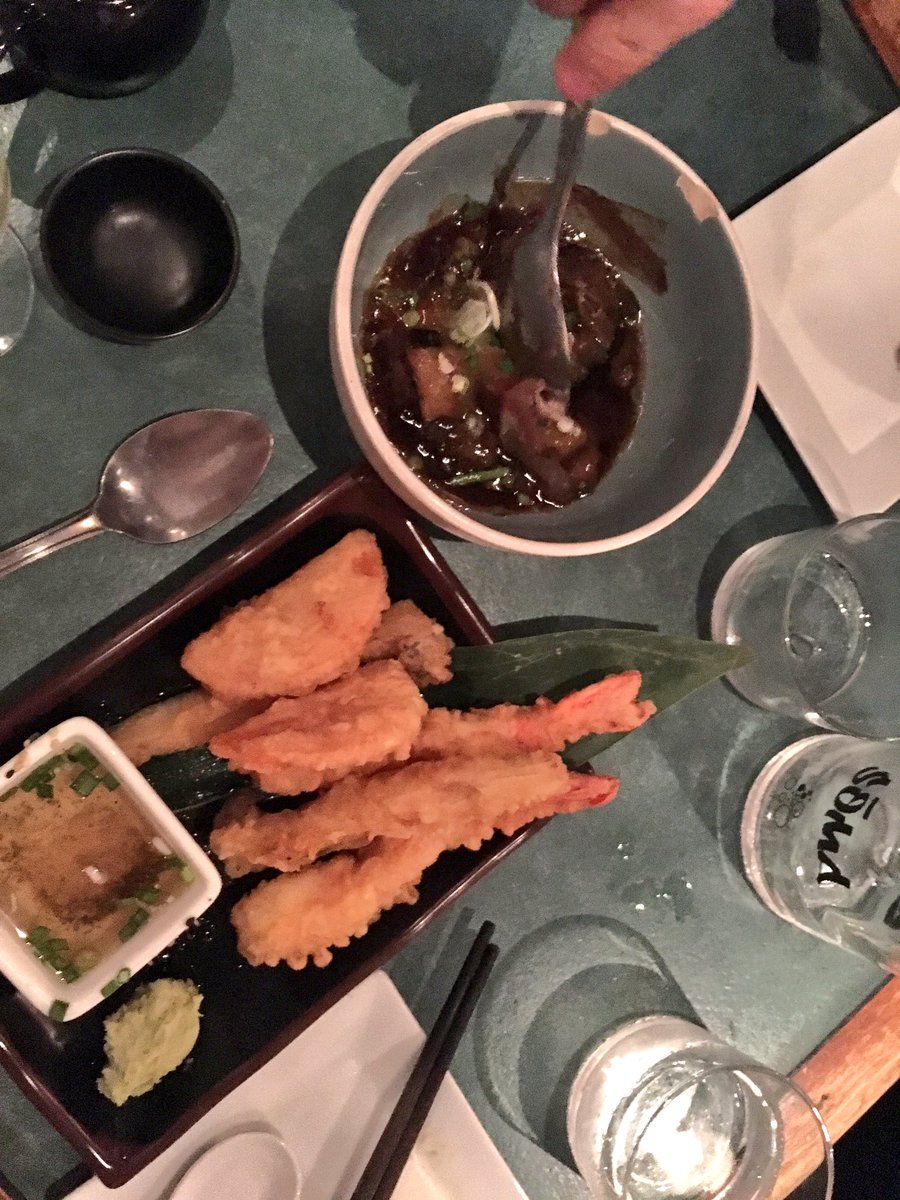 KathrynAndersen's tweet photo. Japanese tapas at Soma in the Marais = heaven #paris https://t.co/iyszyPd8Zh