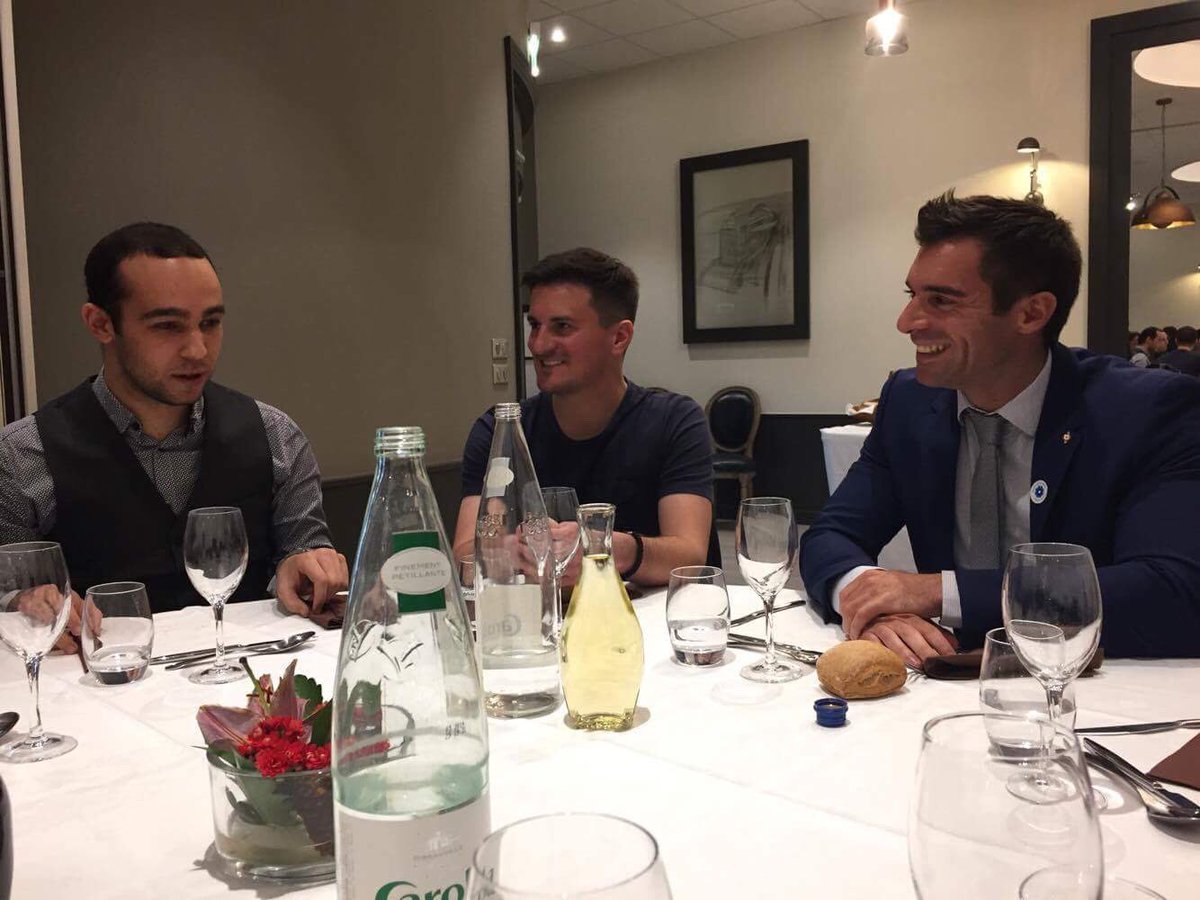 JulienOdoul's tweet photo. Convivialité, travail, proximité et enracinement seront les ingrédients du #NouveauFront en Bourgogne Franche-Comté. Merci aux adhérents du #FN25 et à leur Secrétaire départemental @ricciardetti pour cette belle étape dans le #Doubs ✅👌🏻🇫🇷 https://t.co/AkqZ3xwRlH