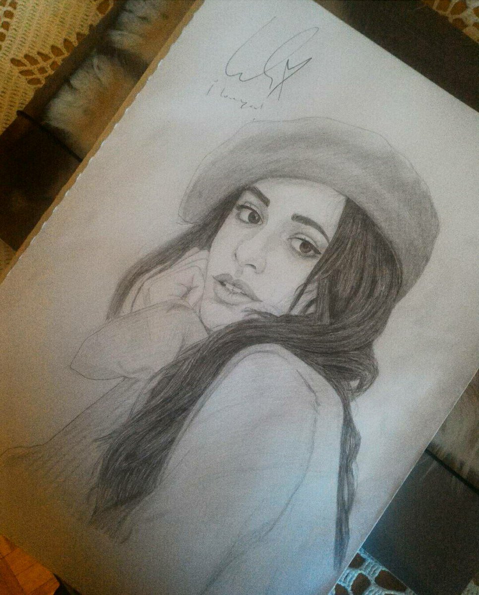 Luu Perry tweet media