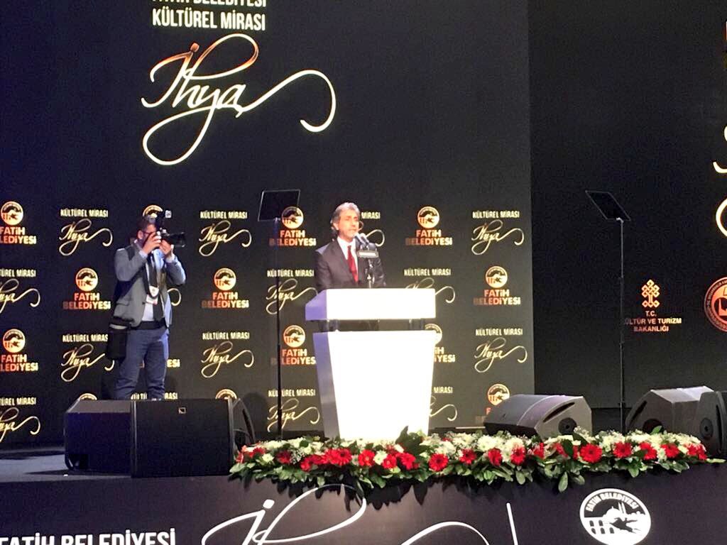 avcilarakparti's tweet photo. Fatih Belediyemizin Kültürel Mirası İhya Restorasyon Projeleri Tanıtım Program'ına Bşk @tepealiburak İle Katılarak, Cumhurbaşkanımız Genel Başkanımız Sayın @RT_Erdogan'ı Dinliyoruz. @mustafaatas @HARUNKARACA1 @erkankandemir @SelimTemurci @mustafademir @FatihBelediye @FatihBolcan https://t.co/UmmJmhODhf