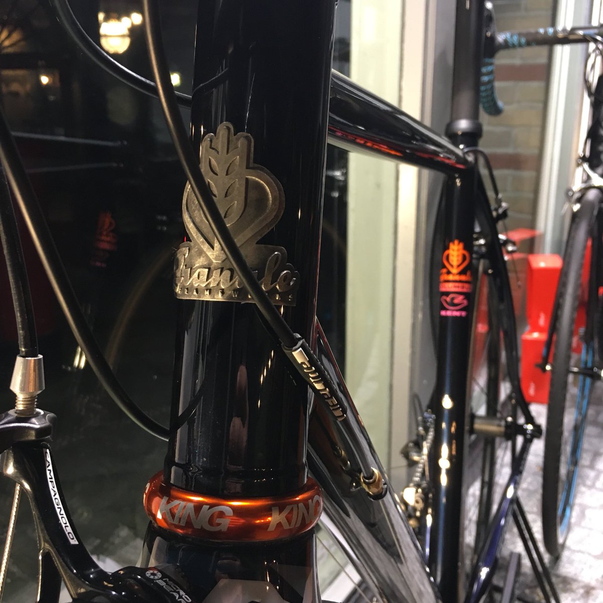 __13cc's tweet image. Window dressing!
@granuleframes #lightweight #bespoke #steel #handmade #local #darknavy