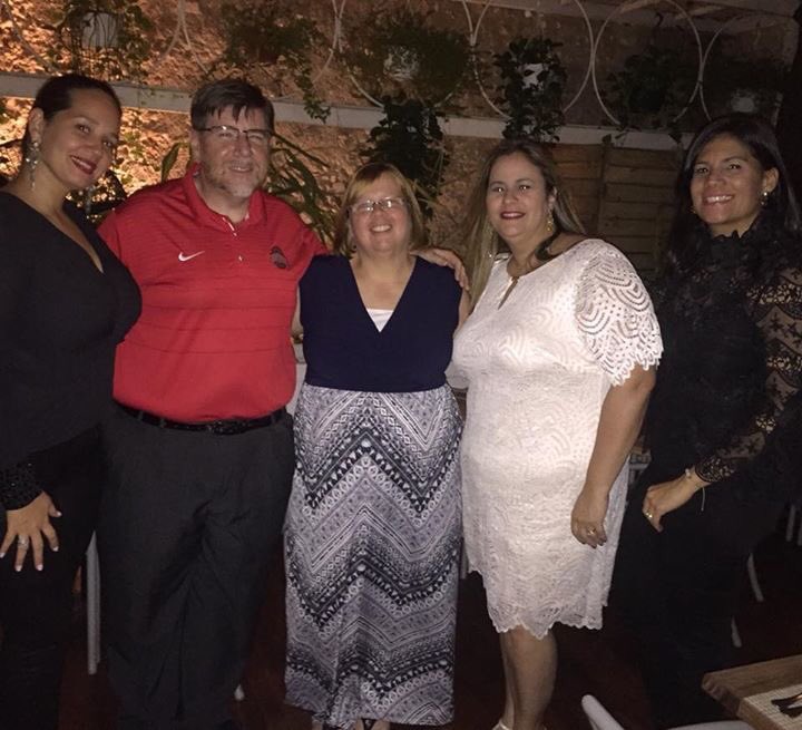 drbradoliver's tweet photo. Wonderful reunion with The Summit’s #PIE2016 and #PIE2017 Alum from the Dominican Republic in Santo Domingo. #Passport @TheSummit_FW https://t.co/FXLhoi5M5T
