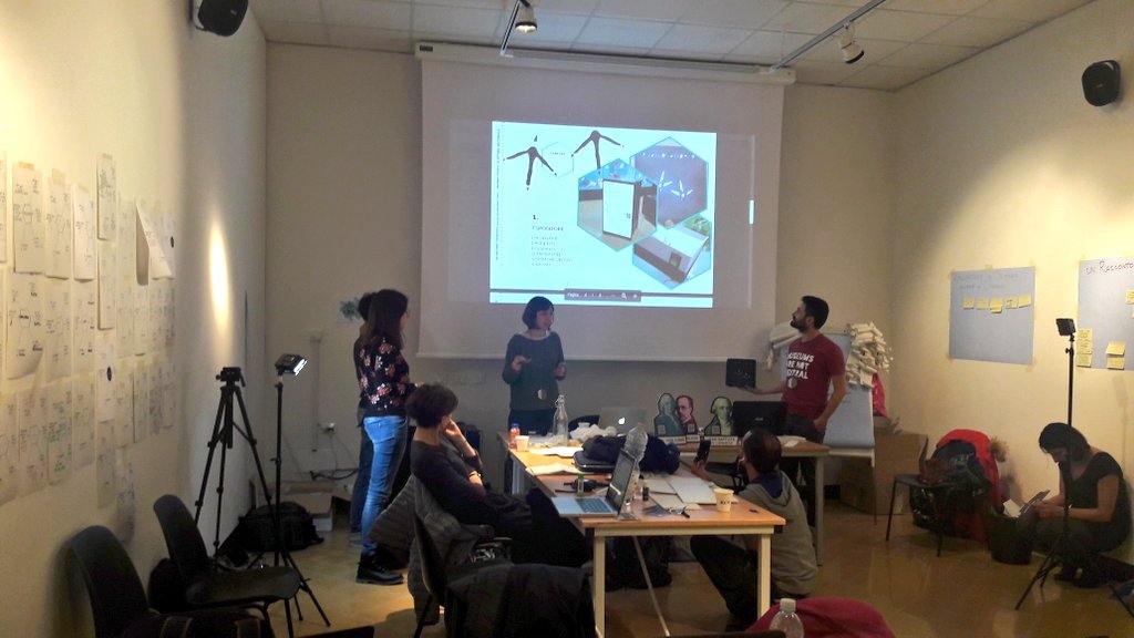 museoFe's tweet photo. Iniziano le presentazioni dei progetti di #museomix ci vediamo domani dalle 16 al Museo di Storia Naturale di #Ferrara https://t.co/Lh4kydHB2q