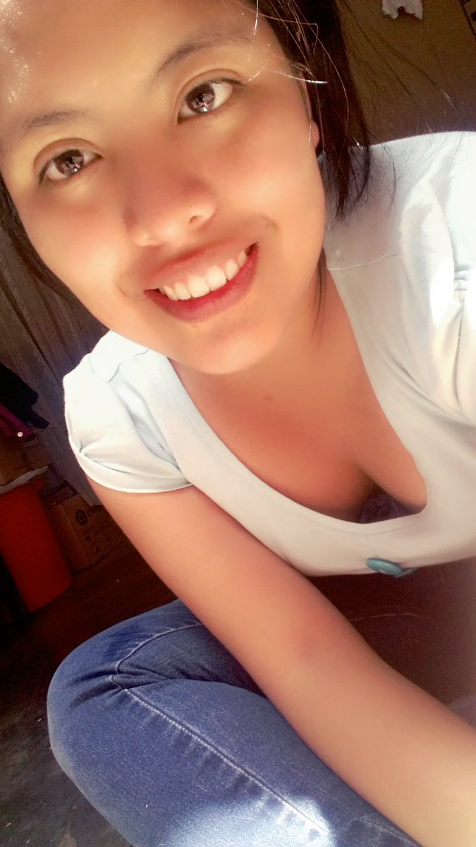 adela_melissa's tweet photo. Time alone! https://t.co/PI7gb8hgzh