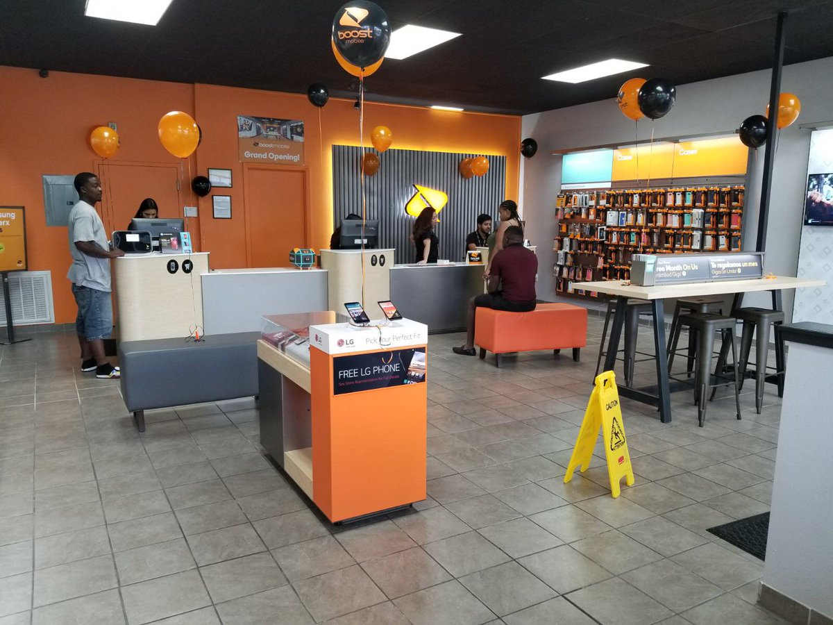RealBoostApopka's tweet photo. Y asΓ empieza la fiesta de 1-3pm hoy SΓ‘bado 11 en Boost de Apopka - Main Street!! Todo el equipo de Boost para atenderlosπ Β‘Vengan a visitarnos ya!ππ₯β‘οΈπ±ππ»ββοΈβ‘οΈππ»ββοΈπ±ππ»ββοΈππ»ββοΈππ₯π±
#LYCWireless @
@giancarlocv77 @gfresse
@carloscaceresFL
@boostmobile https://t.co/tS20sEK2Yk