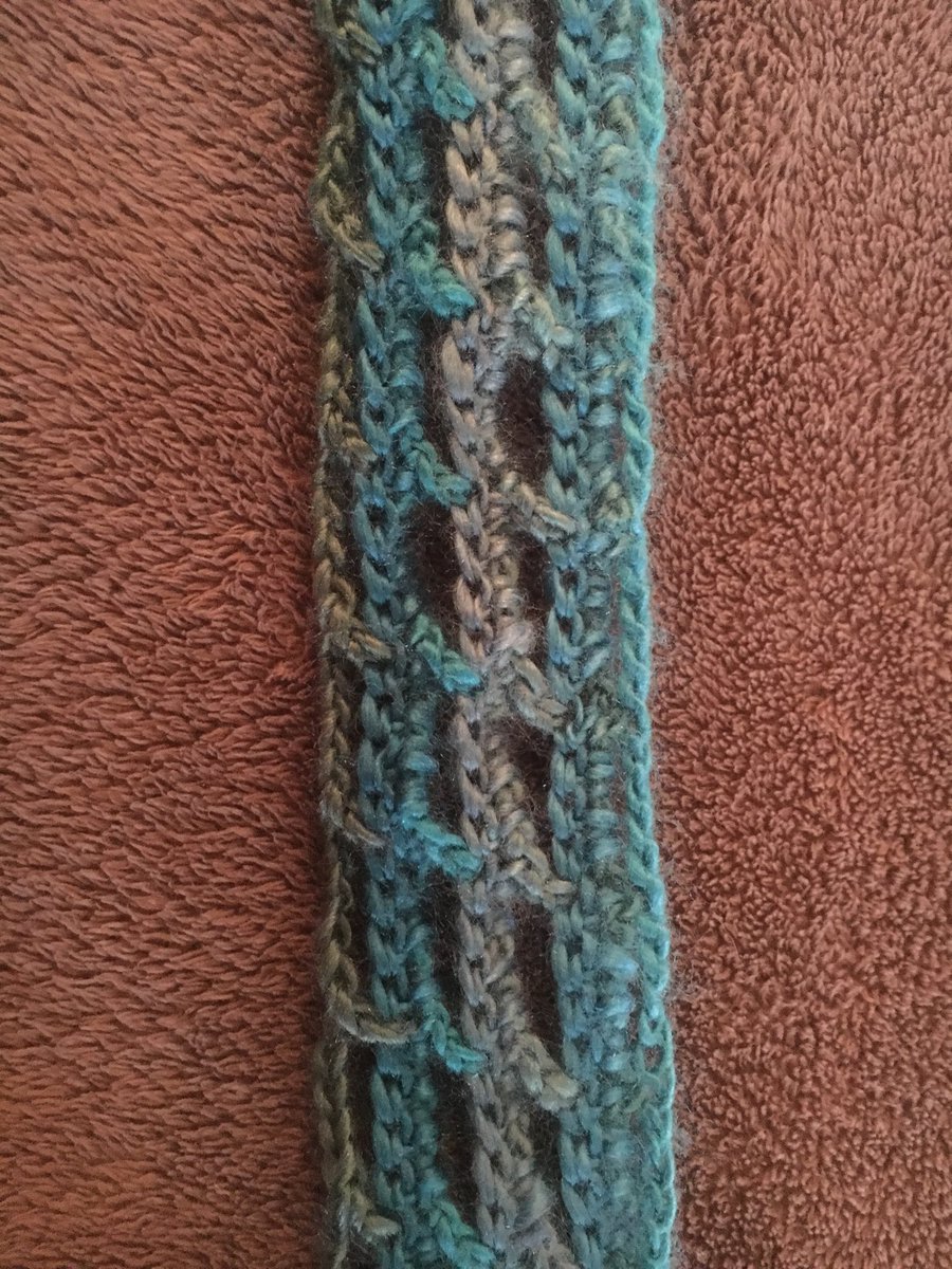 RedHeadedFinn's tweet photo. Pretty lacy pattern for a Christmas  scarf for my mom. #crochetlove #crochet #lovemymom https://t.co/ooIF9STeMQ
