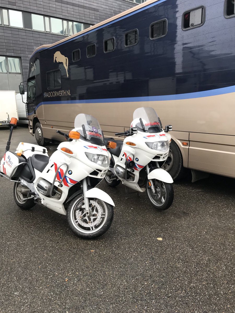Bosec_security's tweet photo. #jim dagje paarden begeleiden @JIMaastricht13 https://t.co/f0DF0uYwal