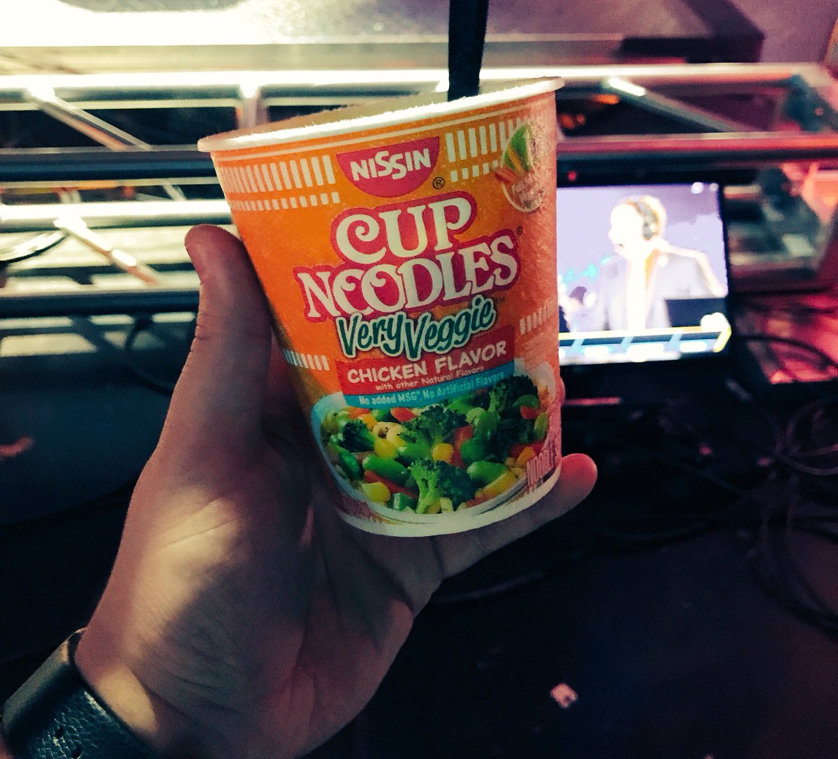 GoldenboyFTW's tweet photo. Watching PSG vs Method and I’m expecting this game to be insane! I got my @OrigCupNoodles. IT’S GAME TIME!!! 

https://t.co/9RyV7uNHDy #RLCSWC https://t.co/4rEh2GRbo8