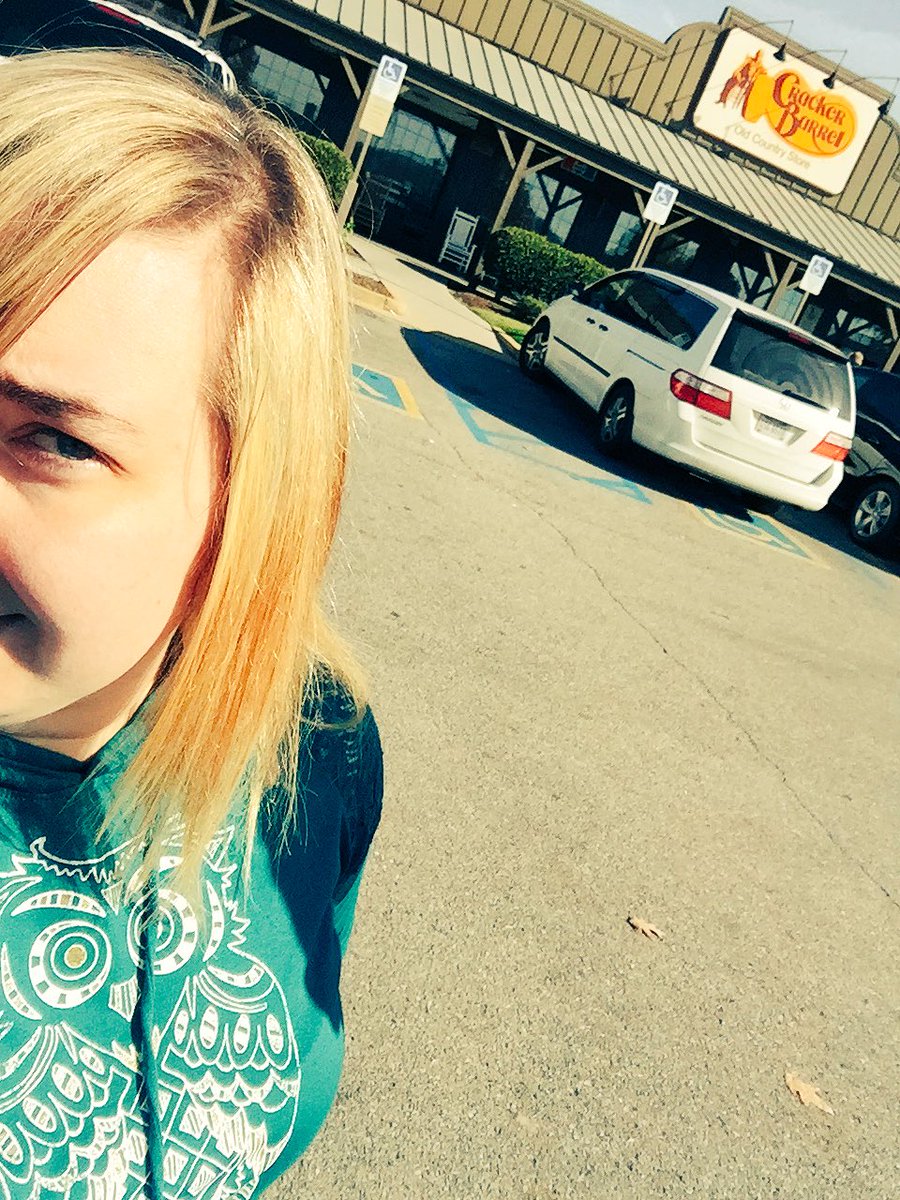 SpottyGames's tweet photo. @markiplier I guess I’ll have to have chicken and dumplings without u. I would have bought u as much as u can eat. Haha #cracker-barrel #inmydreams https://t.co/BRO7bqOMCr
