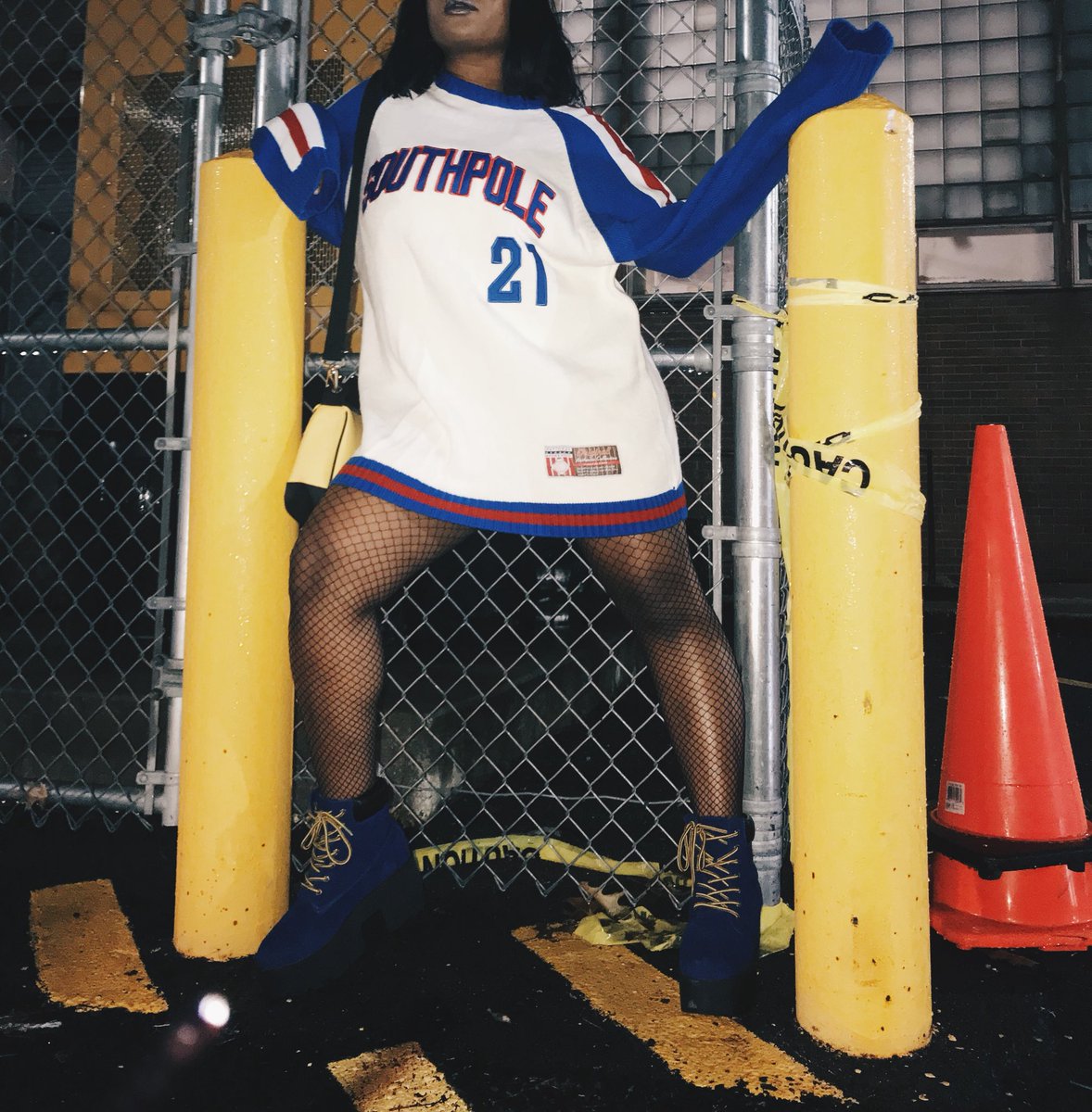 misslunabby's tweet photo. “I️ think that I️m about to start a riot” - @kodieshane https://t.co/6wPwz76bpa