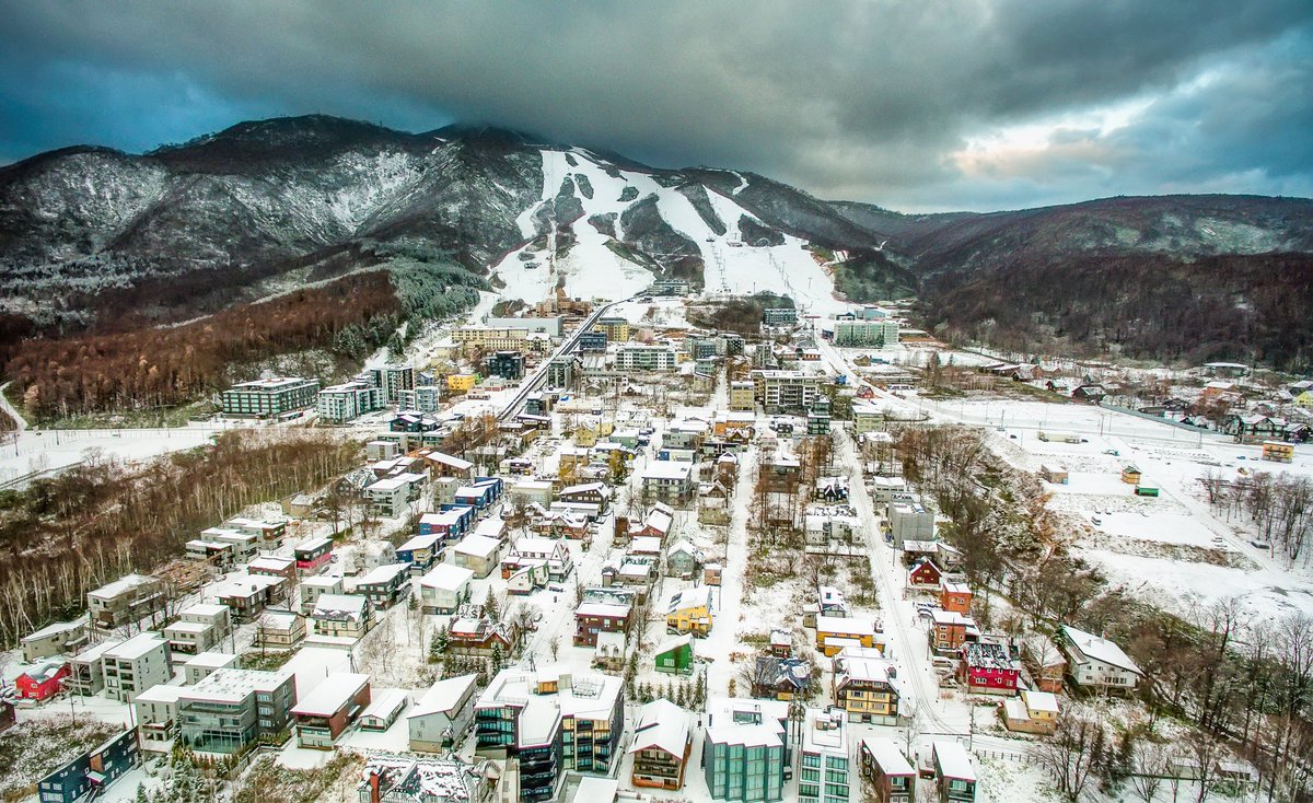 NisekoPhoto's tweet photo. Winter Wonderland has arrived! https://t.co/cBb77UuLrm