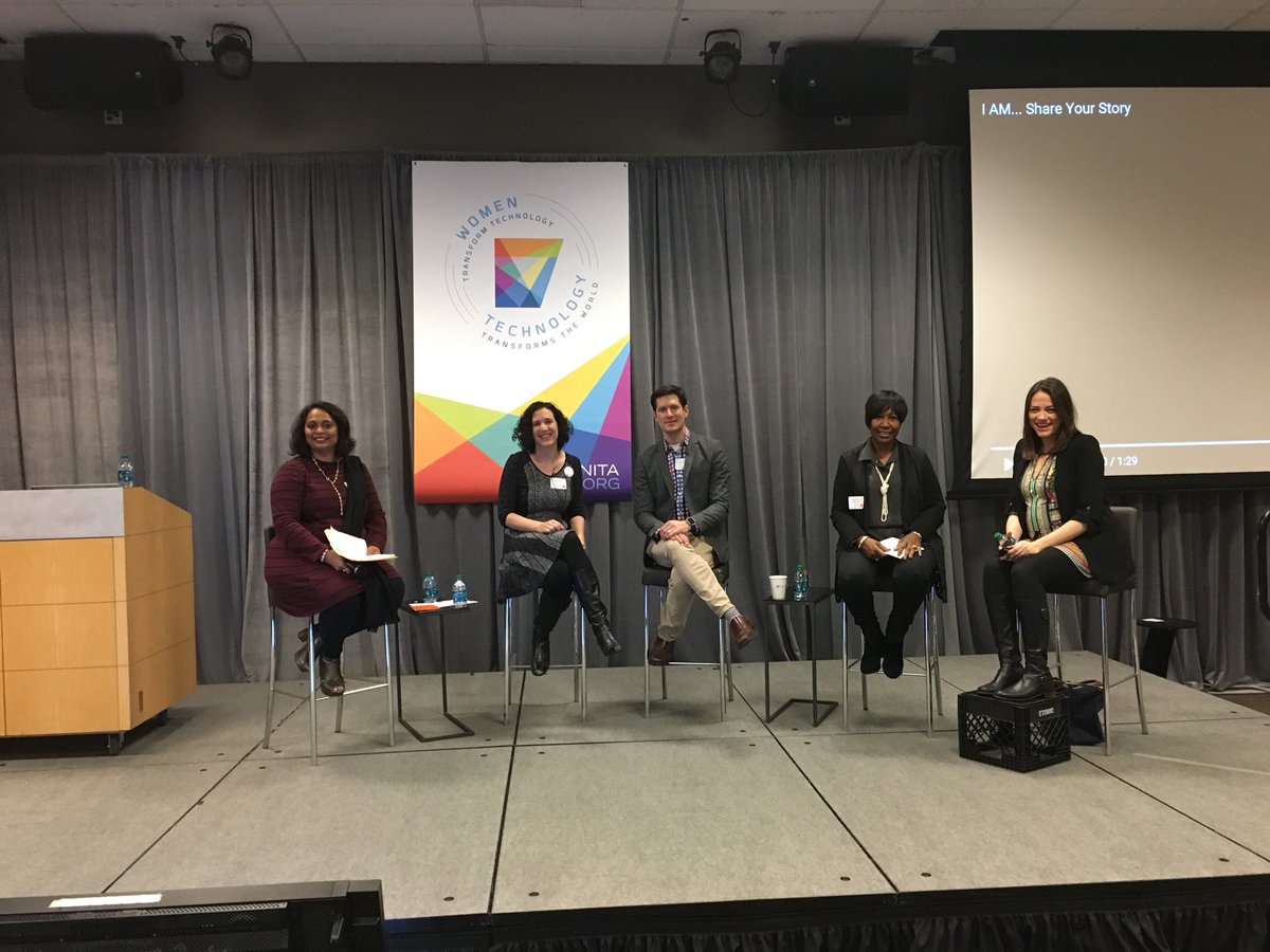 thekatie80's tweet photo. Another great panel: Seattle’s Smart City Vision, Startups, and Bridging the Digital Divide. #Hopperx1Seattle #AnitaBSeattle #GoDaddy https://t.co/Q6tnqtKegK