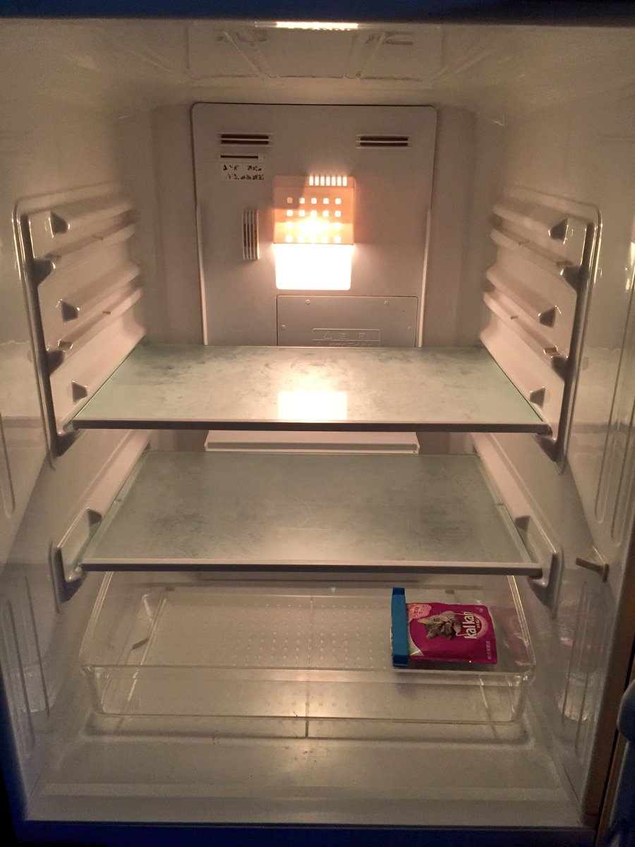 nouchikengo's tweet image. Well, let’s have breakfast...
#kalkan #almostempty