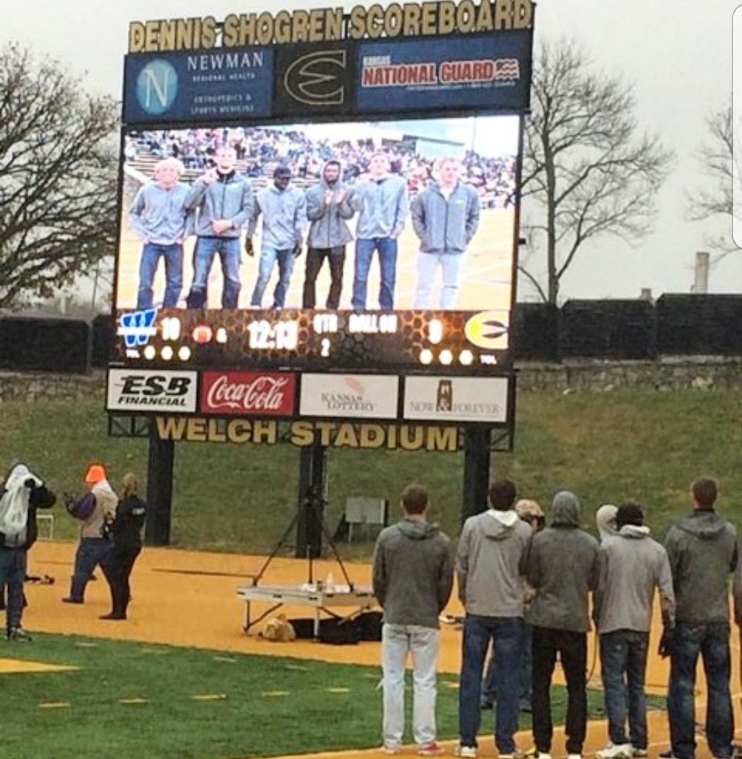 ESUHornetsTFXC's tweet image. These 6 men raked up 10 All-American trophies in one season and helped our men's team finish top 20 in the nation in 2017. Congrats fellas! Let's add some more. 🏆 #ESUTF #AllAmericans