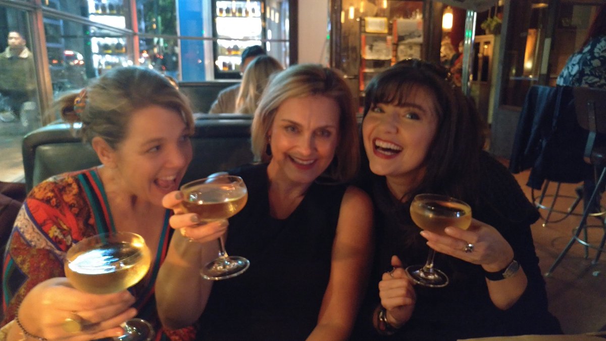 waycasualliving's tweet photo. Toasting to a successful Southern Style Now with Lisa McMahon and Kim Hoegger. #SouthernStyleNow https://t.co/FN4YAeVbAl